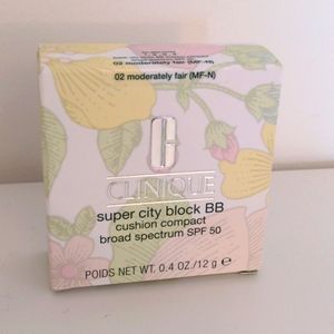 Clinique Super City Block BB Cushion Compact